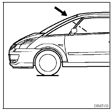 Renault Avantime - Garniture de montant de faux déflecteur